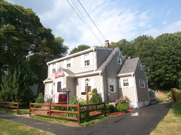 17 County Way Beverly, MA 01915 - Photo 1 of 1 Gallery Image 1