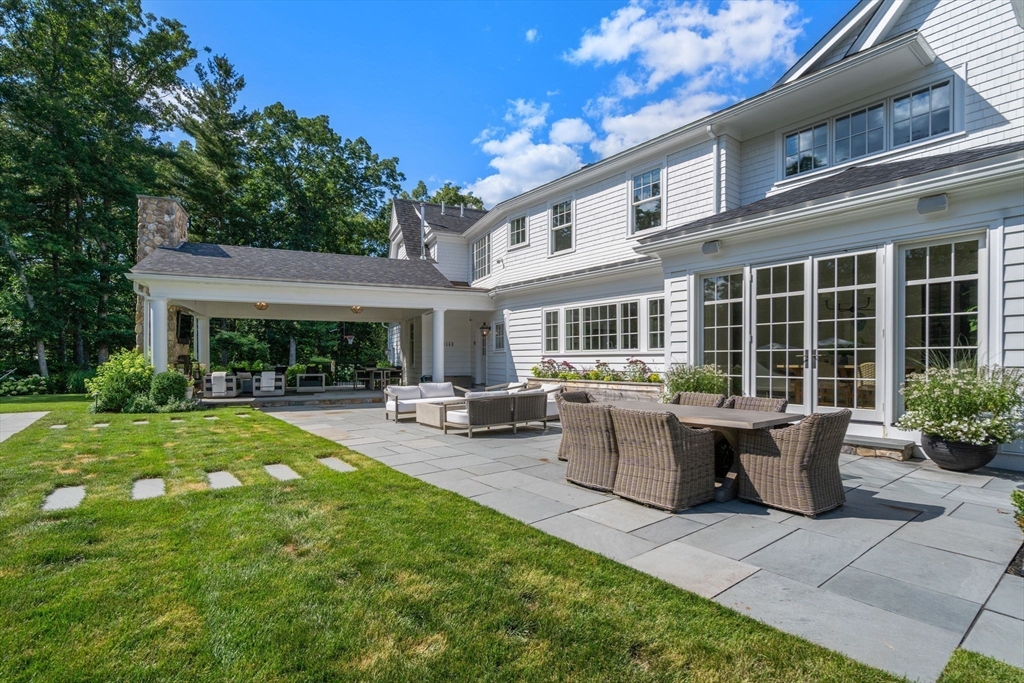 4 Wilson Way Dover, MA 02030 - Photo 35 of 38