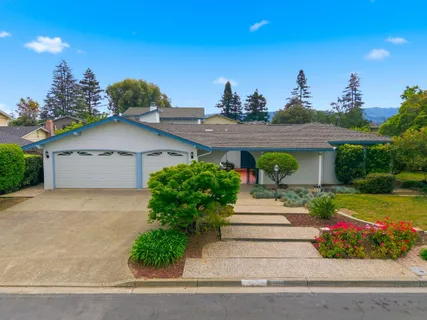 $4,398,000 | 19728 Northampton Drive, Saratoga, CA 95070