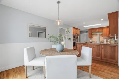 $4,398,000 | 19728 Northampton Drive, Saratoga, CA 95070