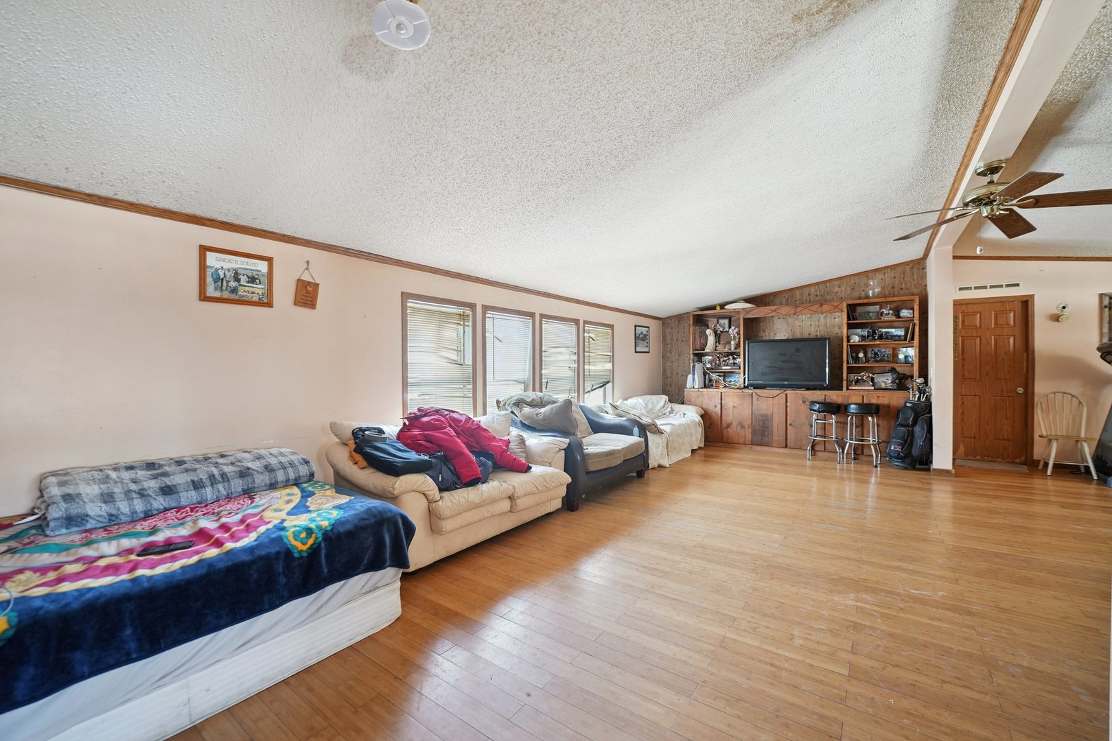 30048 South Klemme Road Beecher, IL 60401 - Photo 19 of 28 a living room with furniture and a wooden floor
