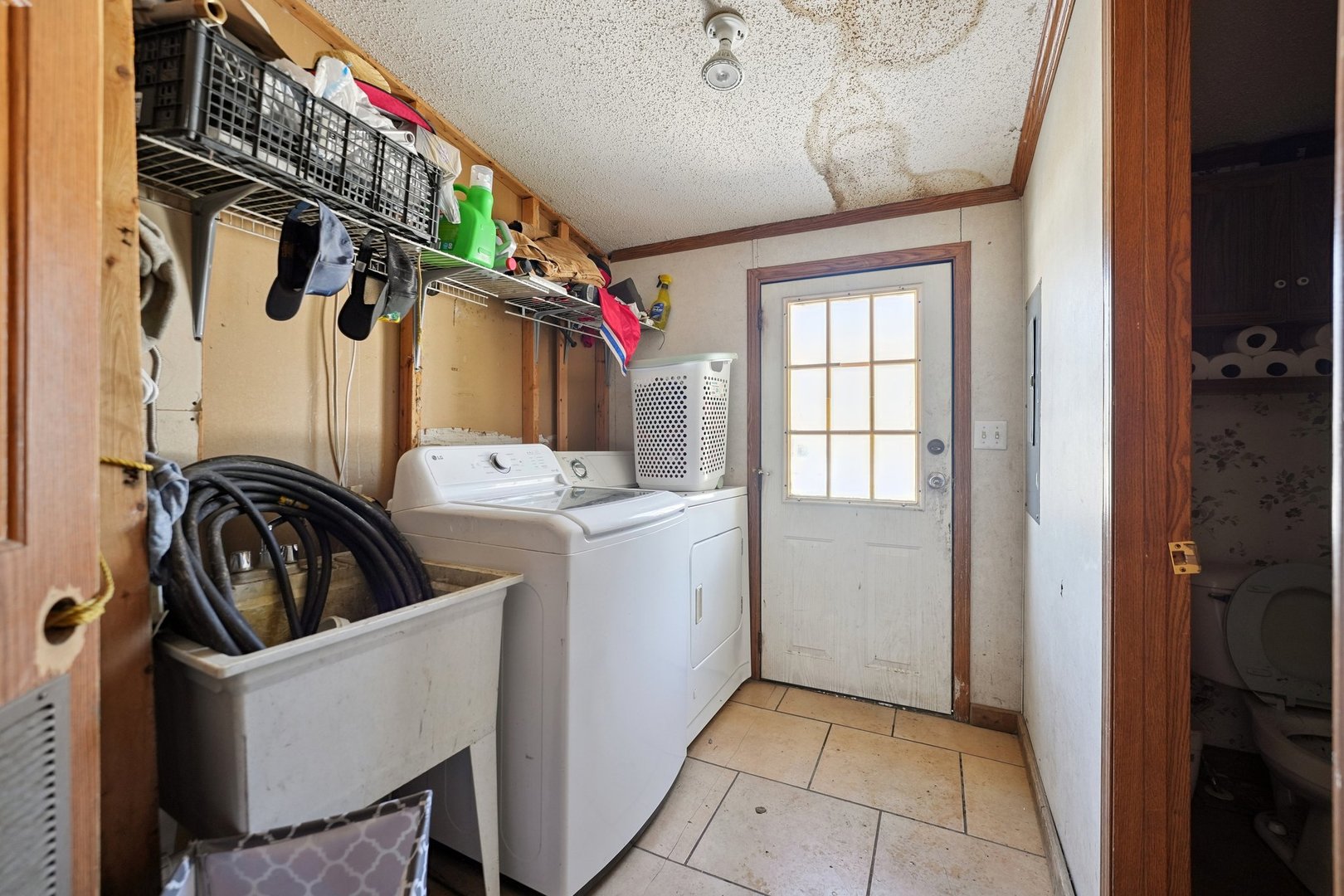 30048 South Klemme Road Beecher, IL 60401 - Photo 24 of 28 a view of bathroom