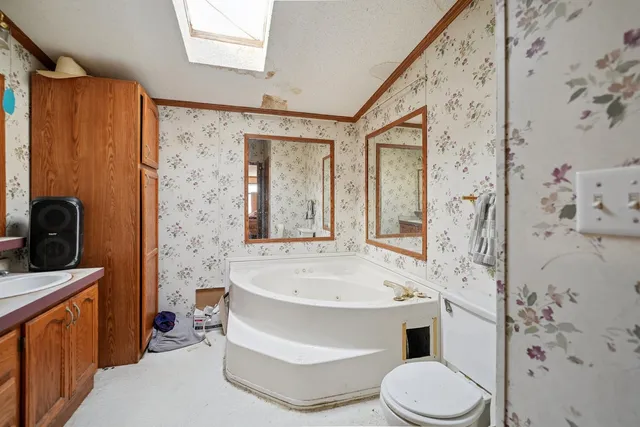 $575,000 | 30048 South Klemme Road, Beecher, IL 60401