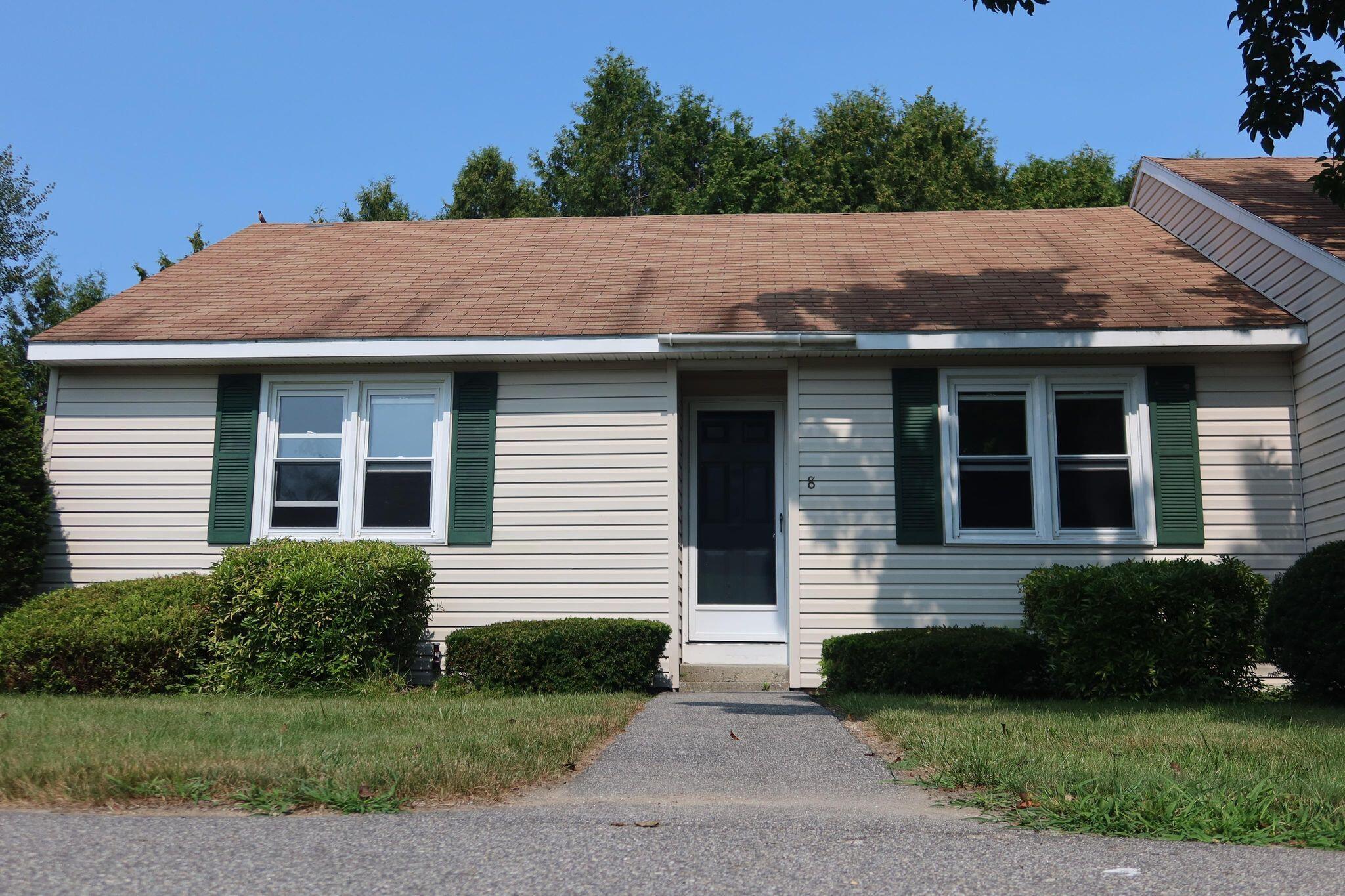 8 Nottingham Drive, Unit 8 Saco, ME 04072 - Photo 2 of 22 2