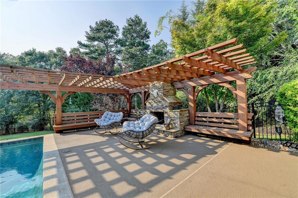 2850 Roanoke Road Cumming, GA 30041 - Photo 15 of 99