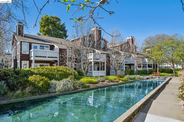 $385,000 | 91 Marina Lakes Drive, Richmond, CA 94804