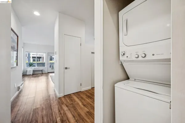$385,000 | 91 Marina Lakes Drive, Richmond, CA 94804