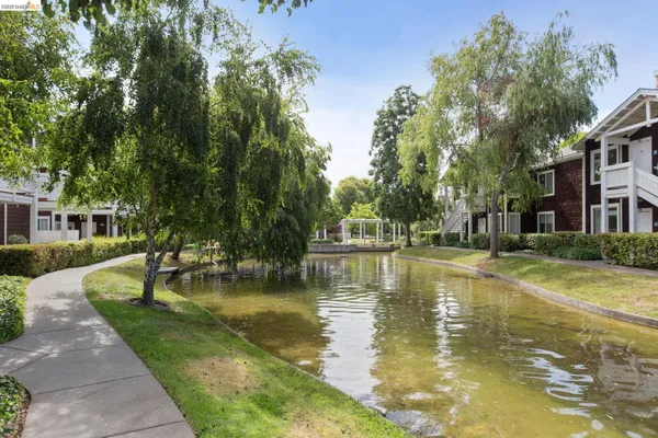 $385,000 | 91 Marina Lakes Drive, Richmond, CA 94804
