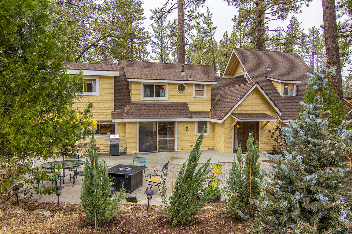 26770 Idyllwild Road Idyllwild, CA 92549 - Photo 50 of 52 a aerial view of a house with a yard