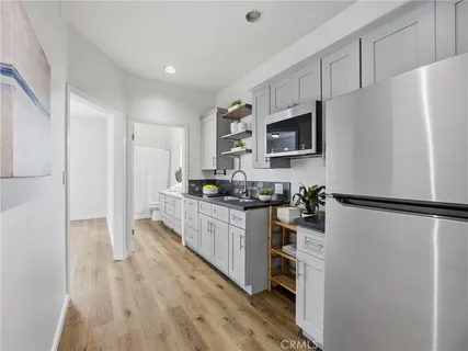 $925,000 | 2909 South Pacific Avenue, San Pedro, CA 90731