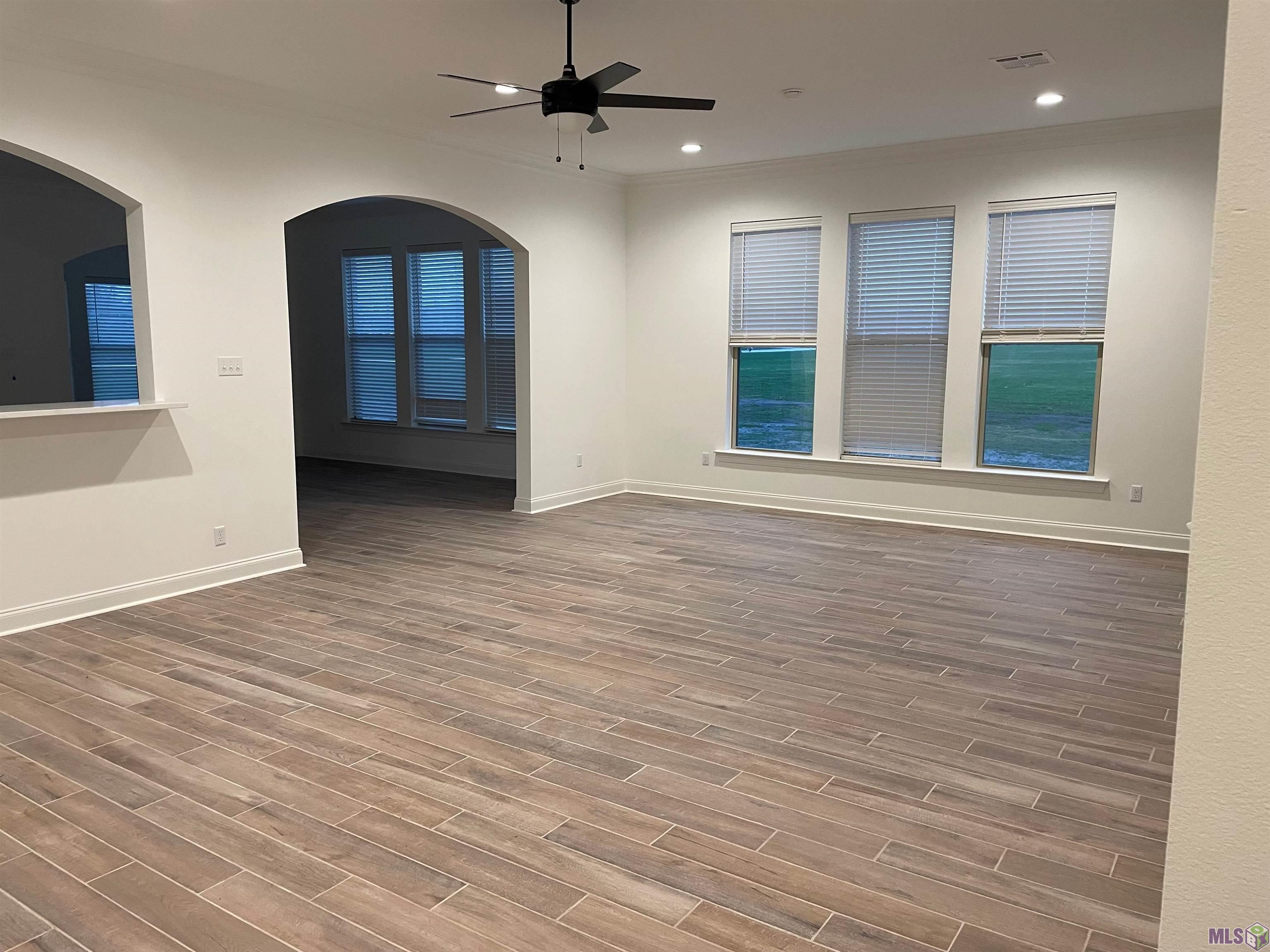 391 Rue Des Affaires Houma, LA 70364 - Photo 2 of 7