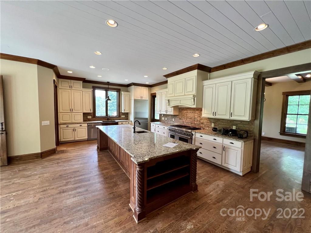 5237 Theys Road Raleigh, NC 27606 - Photo 13 of 48 Gallery Image 13