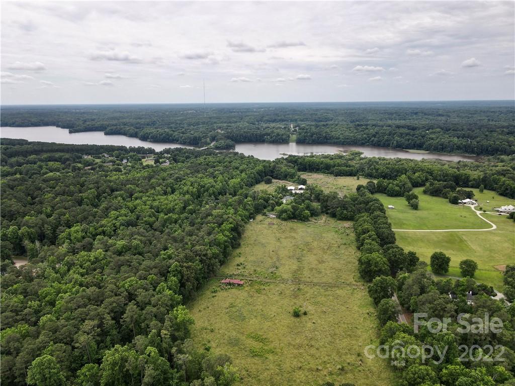 5237 Theys Road Raleigh, NC 27606 - Photo 9 of 48 Gallery Image 9