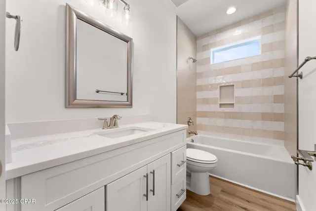 $3,000 | 7021 North Lagoon Drive, Panama City Beach, FL 32408