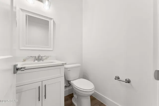 $3,000 | 7021 North Lagoon Drive, Panama City Beach, FL 32408