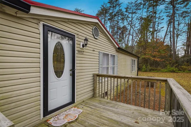 $164,900 | 8862 Rhodhiss Road, Connelly Springs, NC 28612