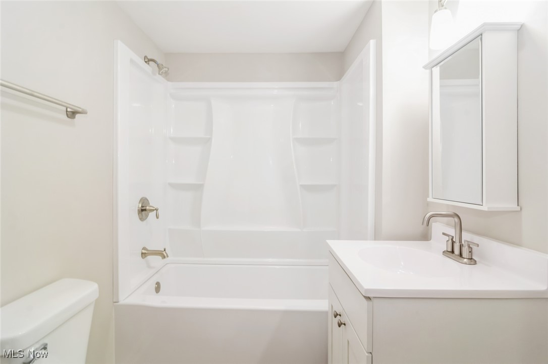 6600 Henderson Road Ravenna, OH 44266 - Photo 12 of 17 Gallery Image 12