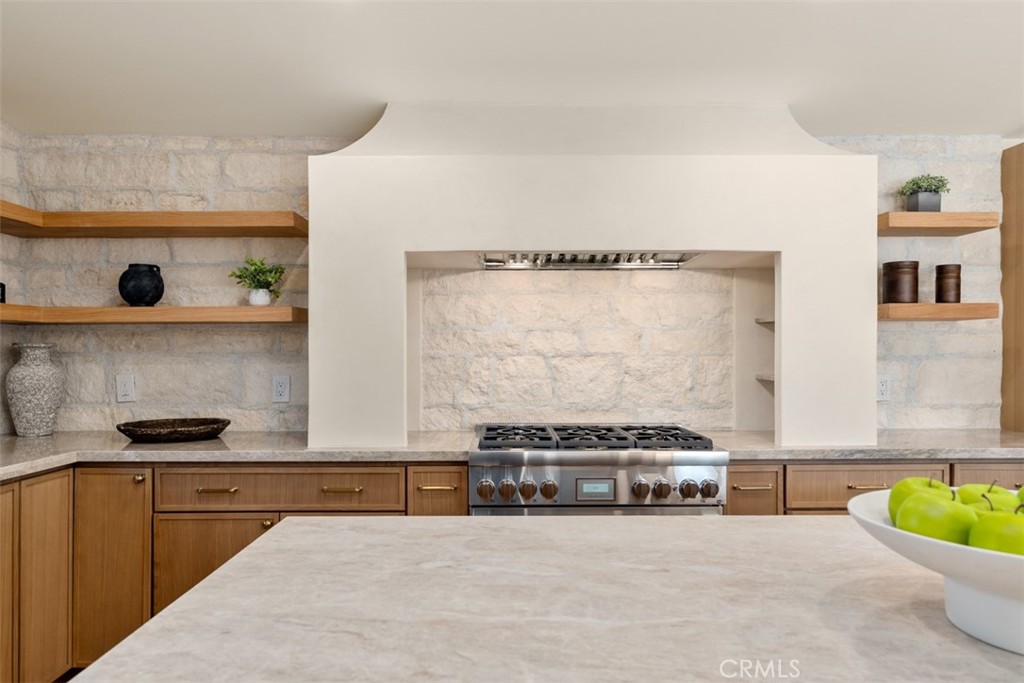 236 Wake Forest Road Costa Mesa, CA 92626 - Photo 22 of 73