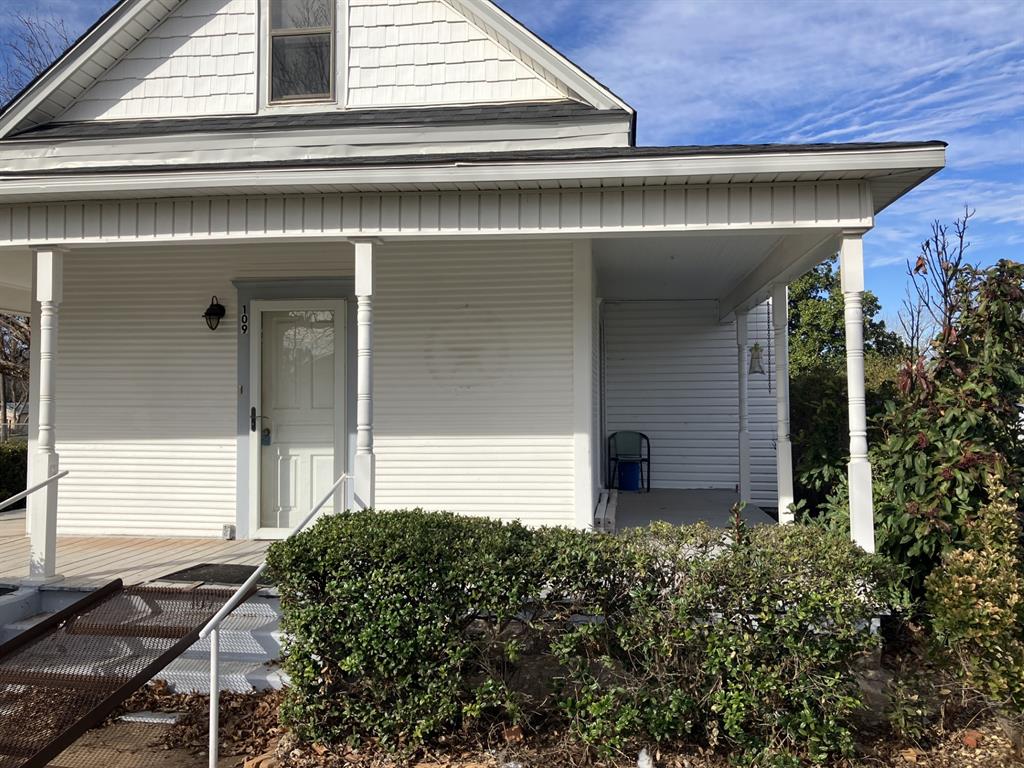 109 North Foley Street Seymour, TX 76380 - Photo 6 of 30