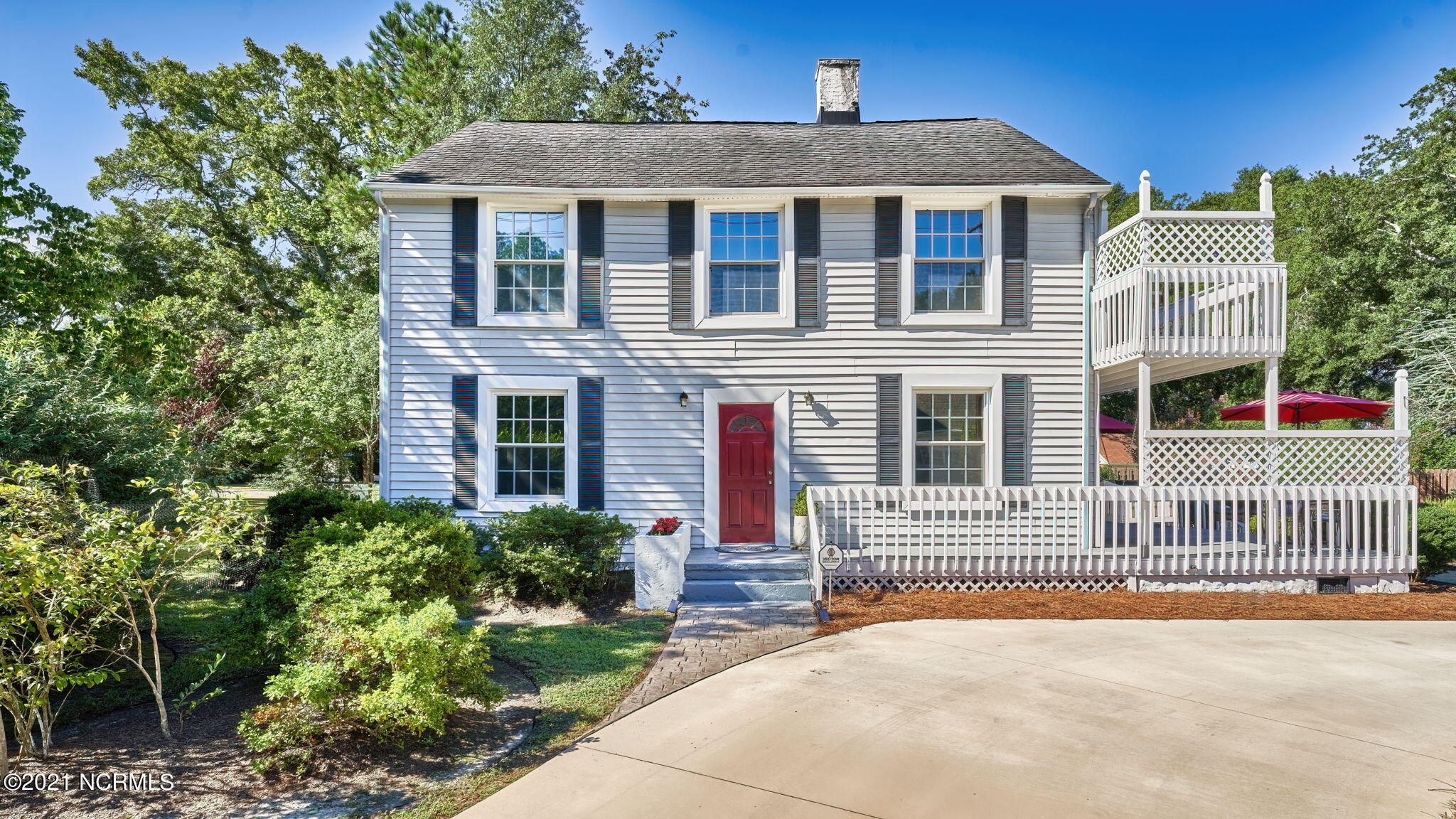 75 Dundee Road Pinehurst, NC 28374 - Photo 1 of 57 Front of House