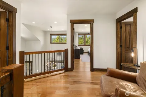$1,149,000 | 137 Big Hill Drive, Cle Elum, WA 98922