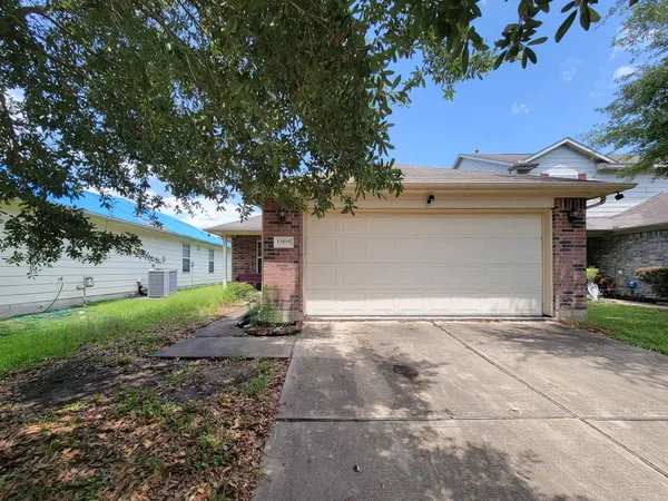 $1,700 | 12835 Regal Oaks Bend Lane, Houston, TX 77047