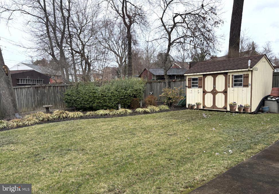 2502 Hughes Road Hyattsville, MD 20783 - Photo 3 of 5 Large storage shed