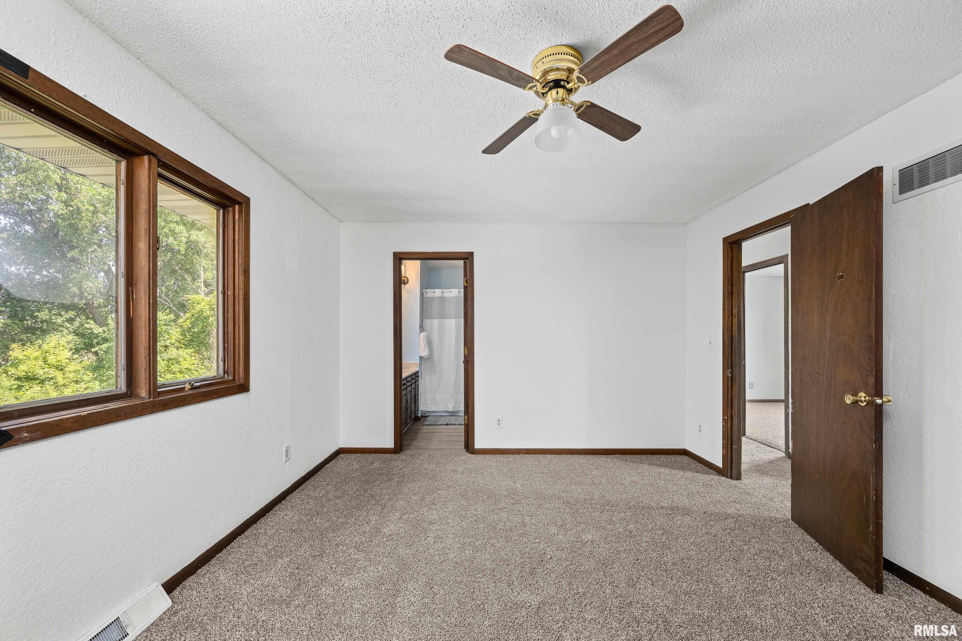 3796 160th Street Bryant, IA 52727 - Photo 23 of 56