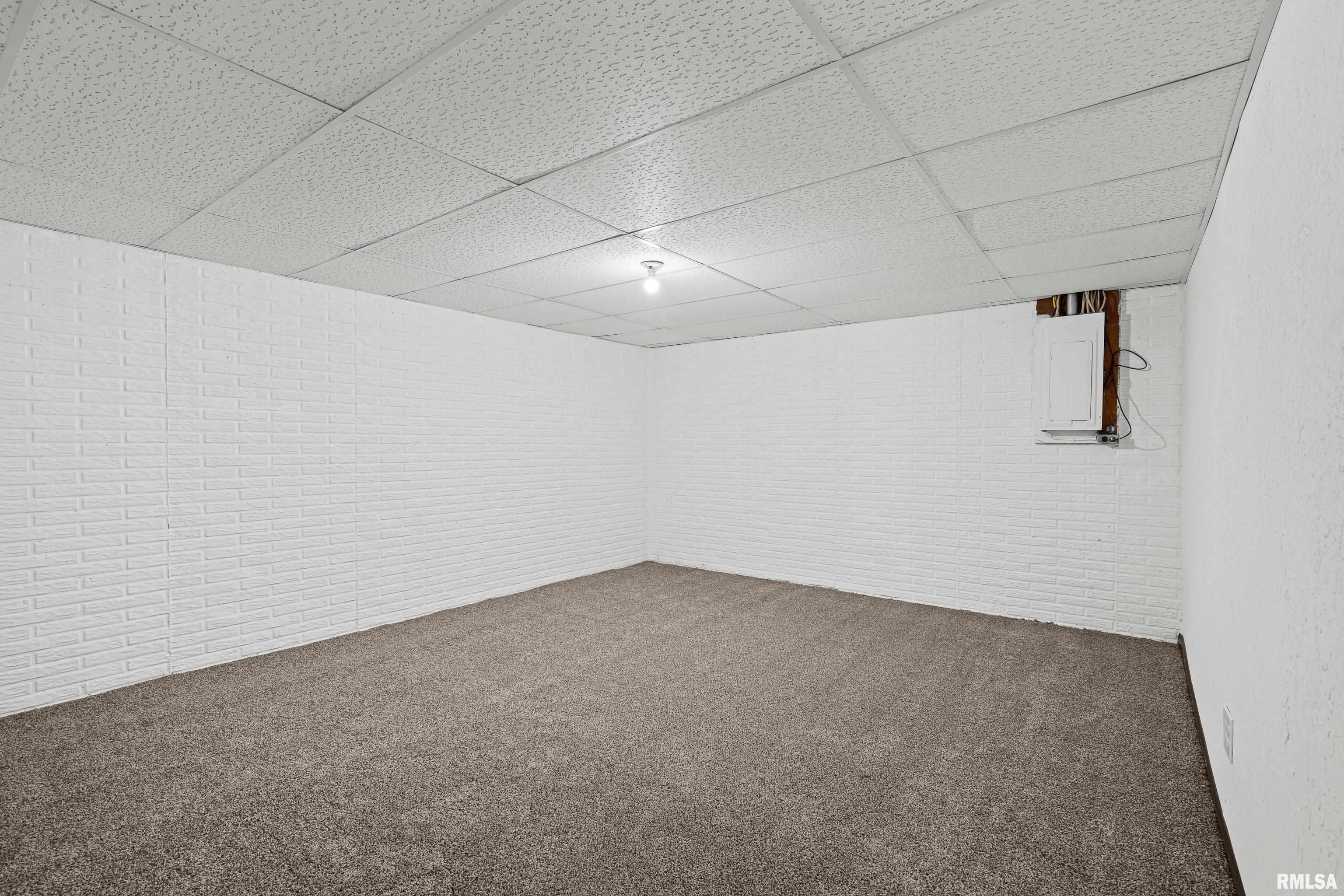 3796 160th Street Bryant, IA 52727 - Photo 37 of 56