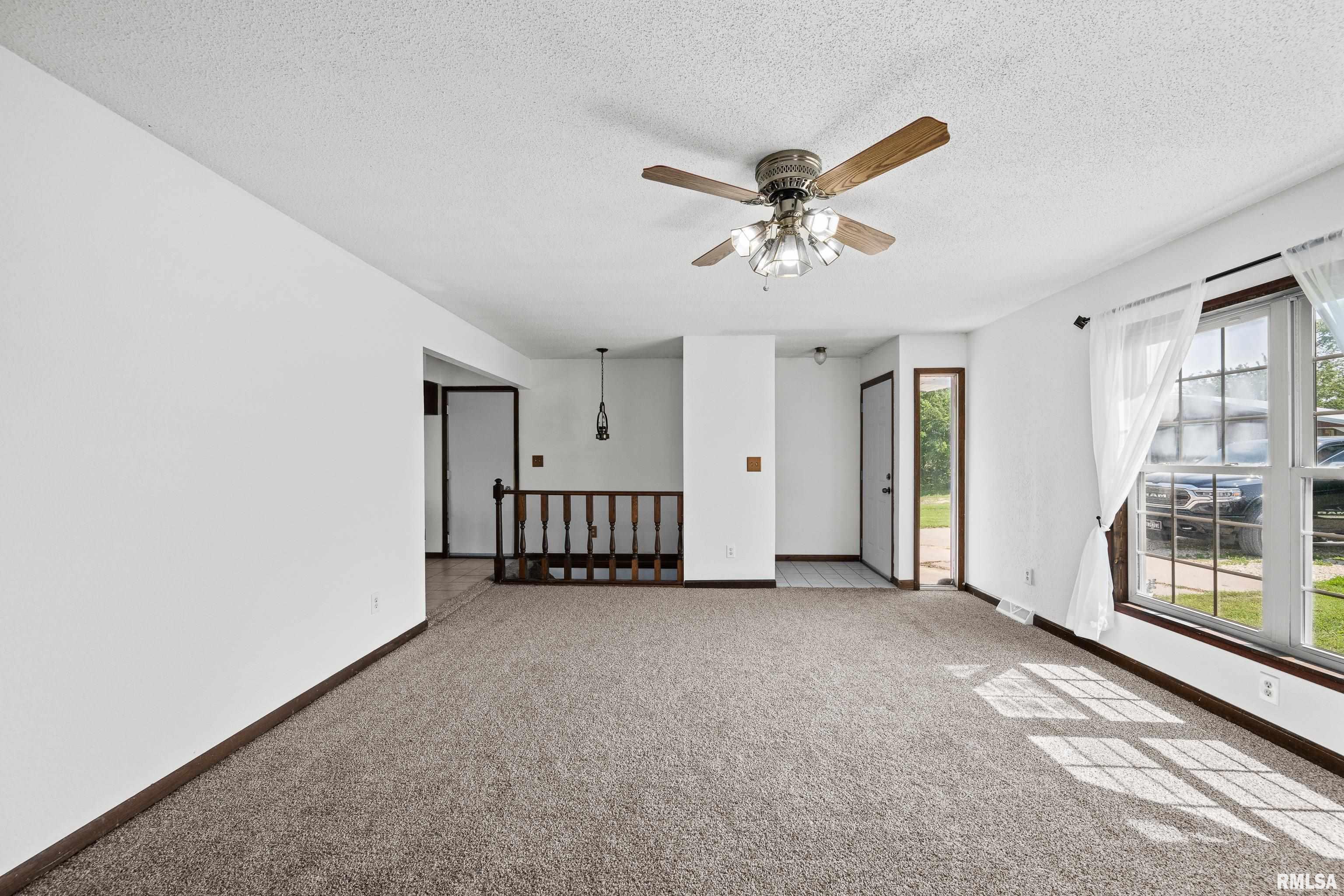 3796 160th Street Bryant, IA 52727 - Photo 6 of 56
