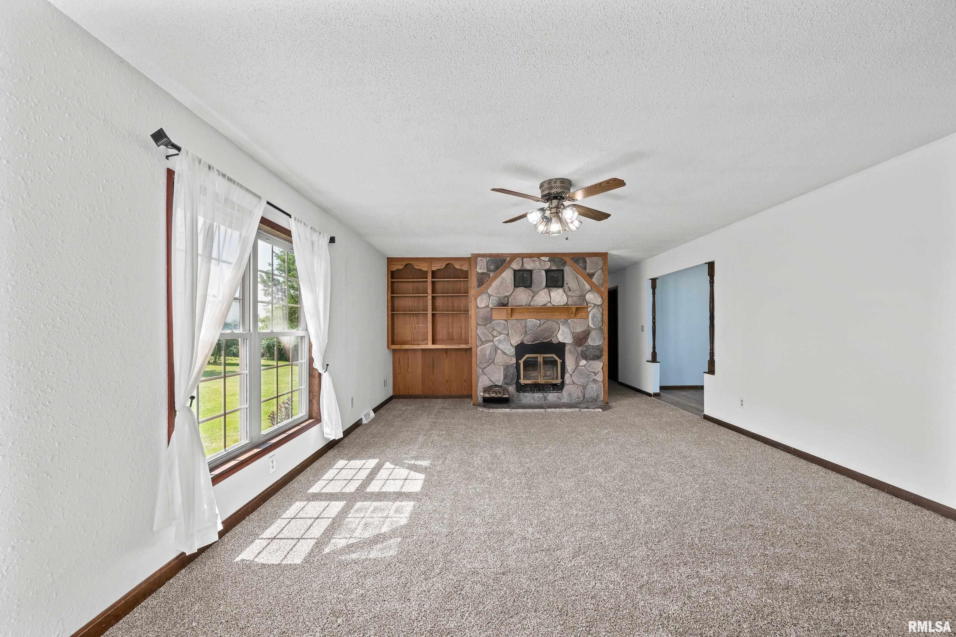 3796 160th Street Bryant, IA 52727 - Photo 9 of 56