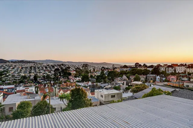 $1,988,000 | 72 Cresta Vista Drive, San Francisco, CA 94127