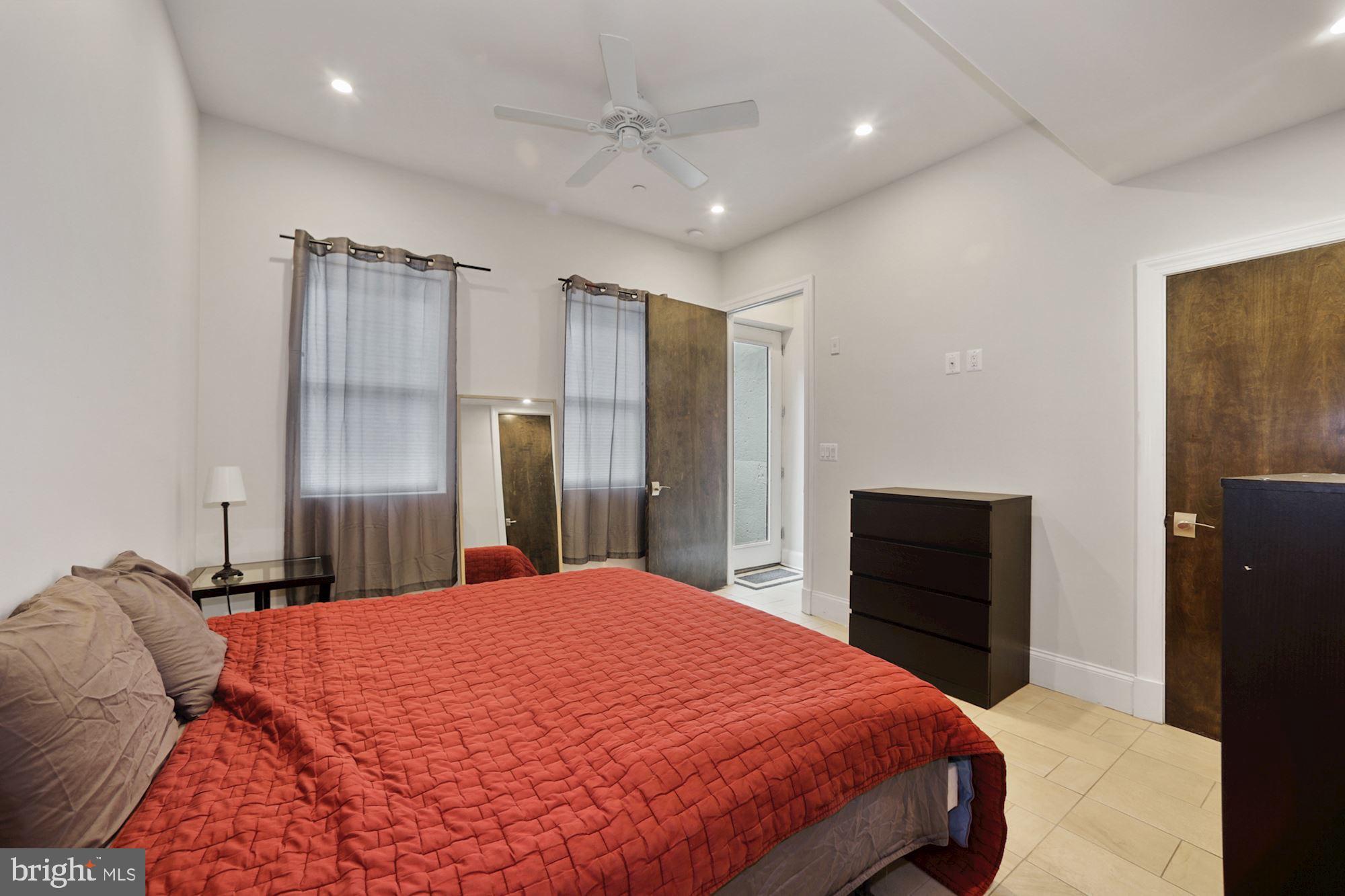 2298 Champlain Street Northwest, Unit B Washington, DC 20009 - Photo 41 of 65