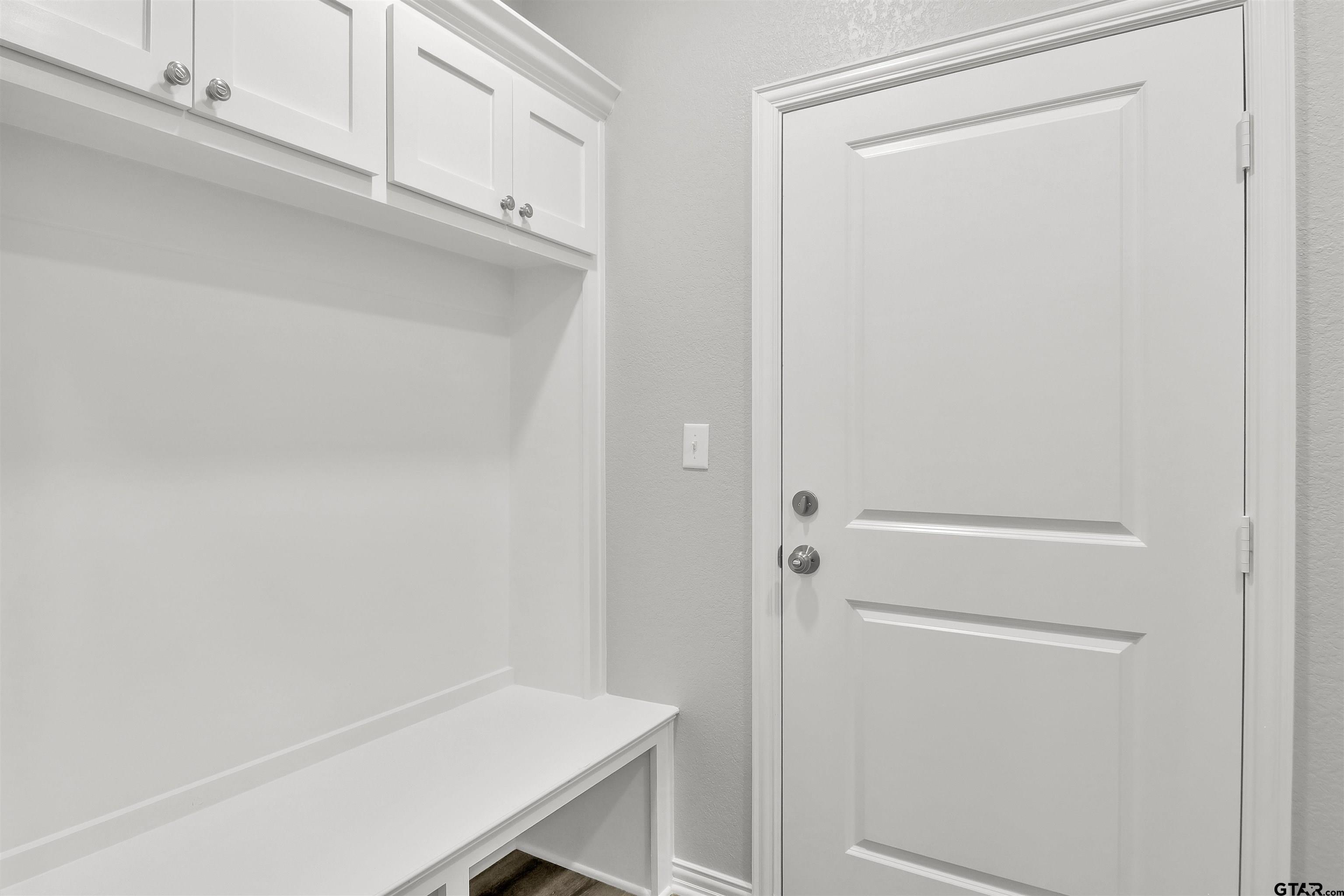 614 North Commerce Street Overton, TX 75684 - Photo 14 of 23 a view of cabinets