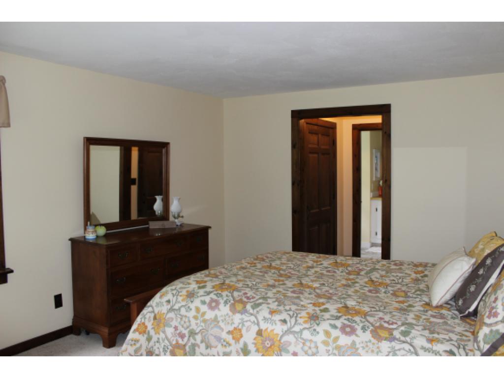 482 Federal Hill Road Milford, NH 03055 - Photo 22 of 36