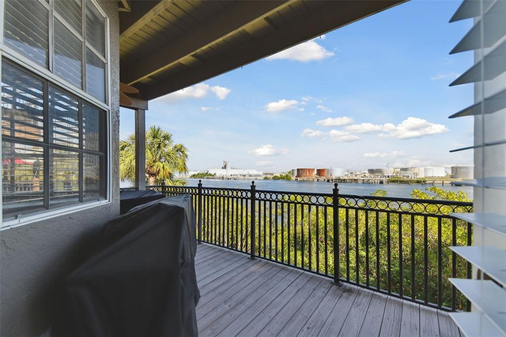 1464 Harbour Walk Road Tampa, FL 33602 - Photo 19 of 45