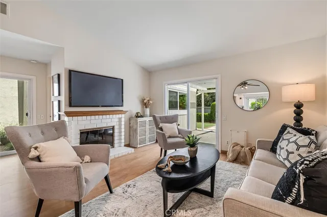 $1,095,000 | 22 Firebird, Unit 71, Irvine, CA 92604