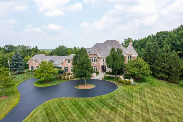 $3,398,000 | 5 Jennifer Court, Barrington, IL 60010