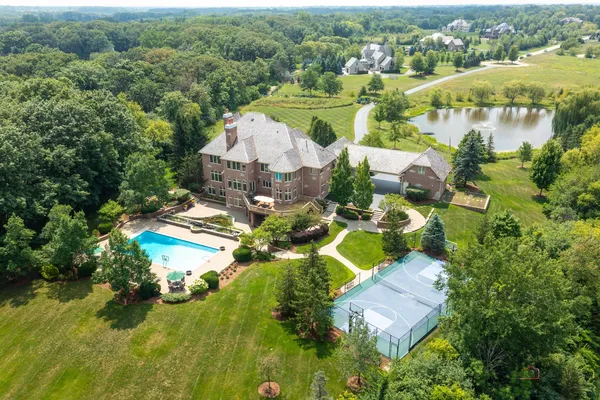 $3,398,000 | 5 Jennifer Court, Barrington, IL 60010