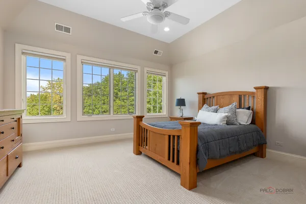 $3,398,000 | 5 Jennifer Court, Barrington, IL 60010