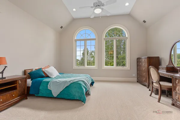 $3,398,000 | 5 Jennifer Court, Barrington, IL 60010