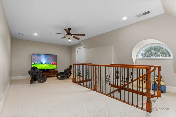 $3,398,000 | 5 Jennifer Court, Barrington, IL 60010