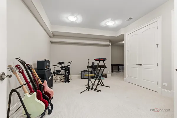 $3,398,000 | 5 Jennifer Court, Barrington, IL 60010