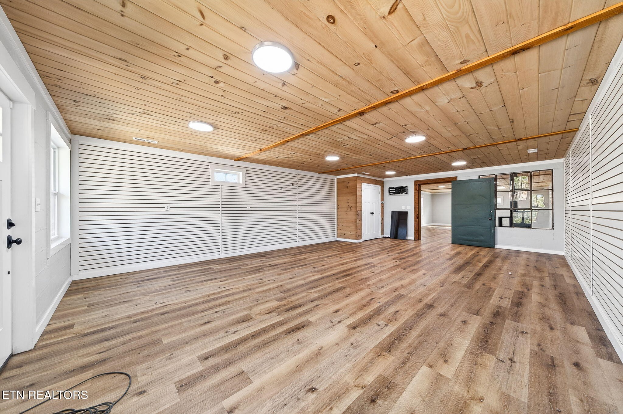 2490 Chestnut Hill Road Crossville, TN 38571 - Photo 6 of 51