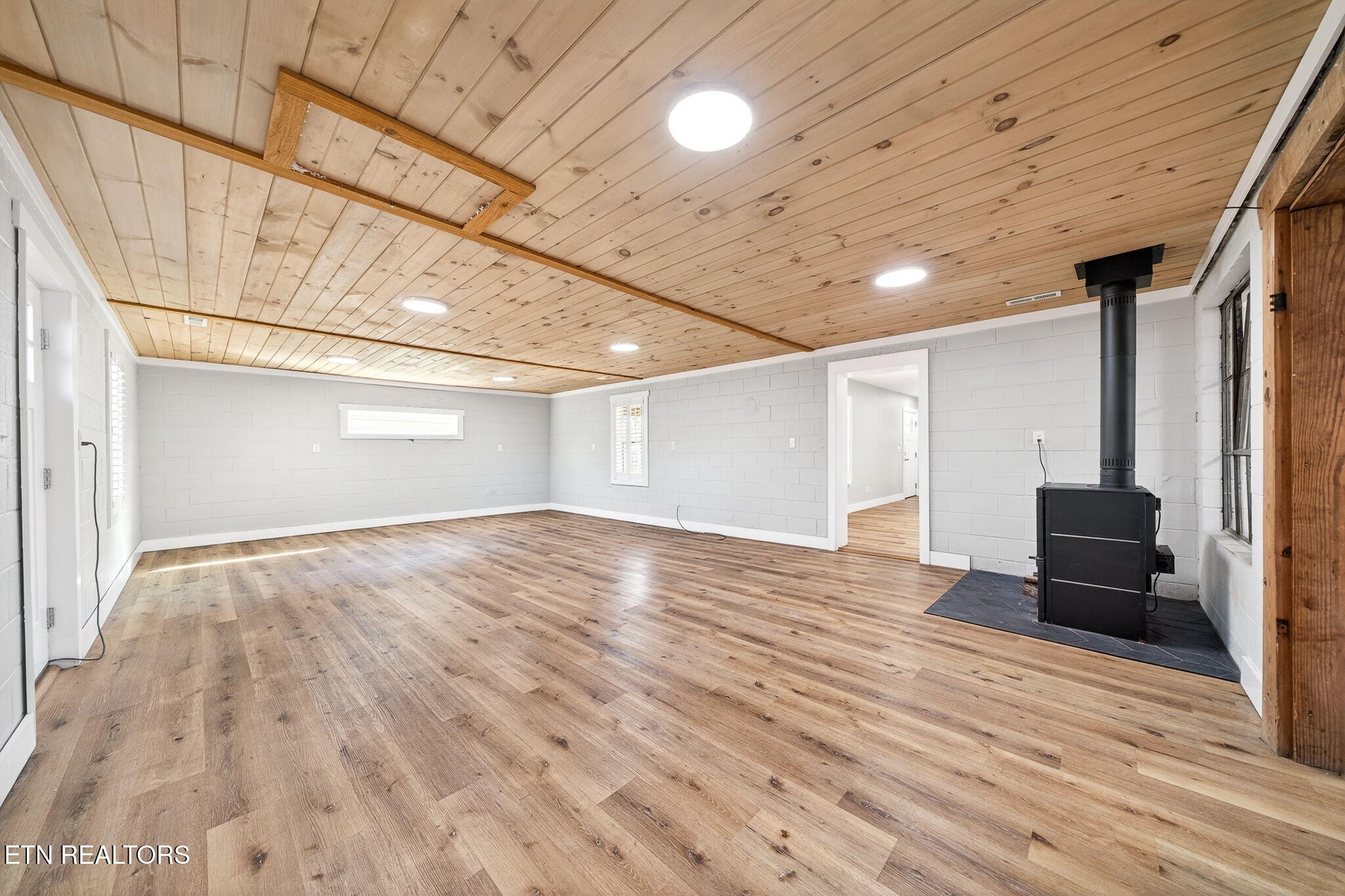 2490 Chestnut Hill Road Crossville, TN 38571 - Photo 9 of 51