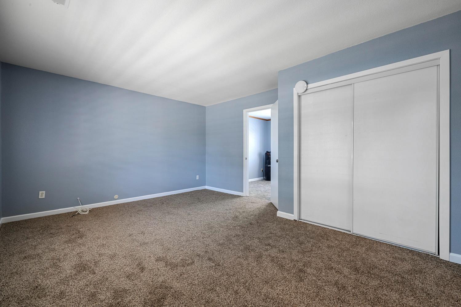 1941 Bridgewood Way Modesto, CA 95355 - Photo 7 of 44