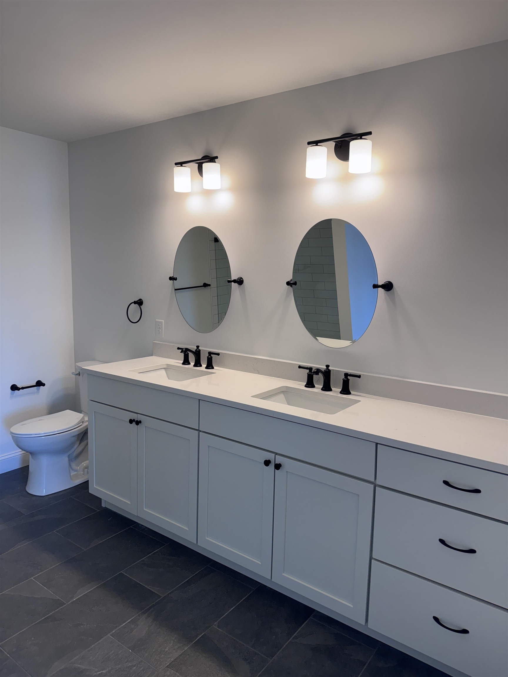 149 Aurora Road South Burlington, VT 05403 - Photo 4 of 16