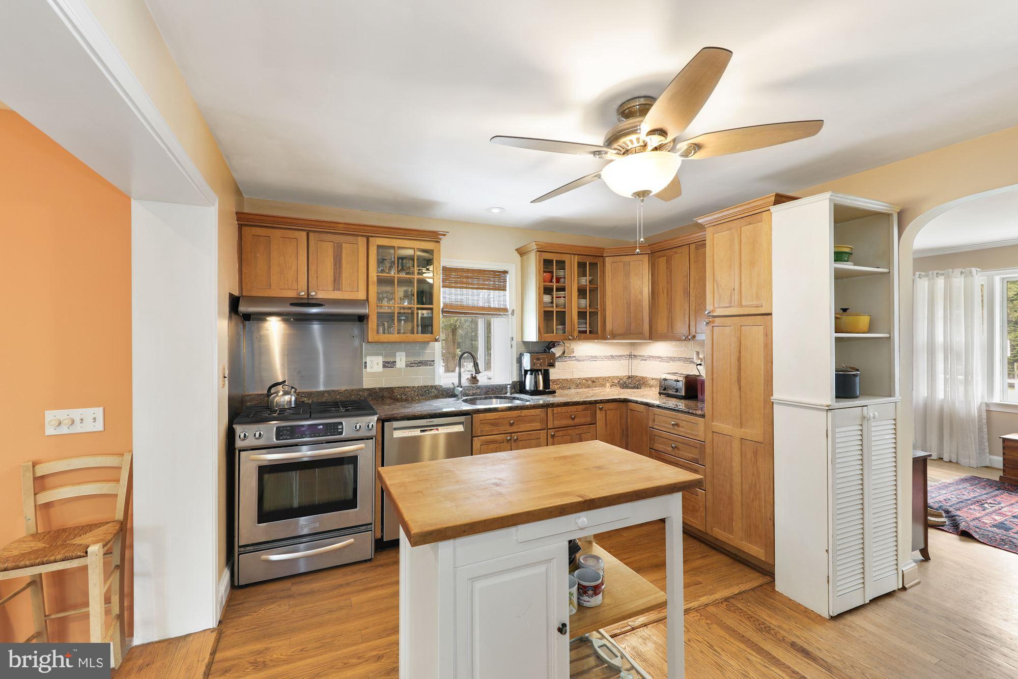 2801 Jennings Road Kensington, MD 20895 - Photo 9 of 27 Kitchen