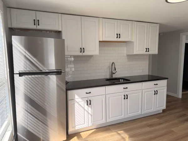 $1,850 | 42 Broadway, Unit 4, Pembroke, NH 03275