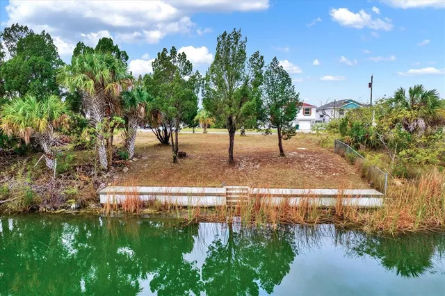 $115,000 | 3202 Rose Arbor Drive, Hernando Beach, FL 34607